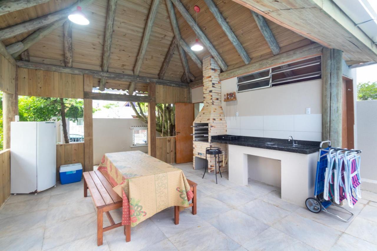 Villa Casa Frank Com Piscina Em Mariscal Bombinhas Exterior foto